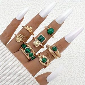 A Collection Of Rings That Blend Modernity And Classicism, Keeping You Always At The Forefront Of Fashion