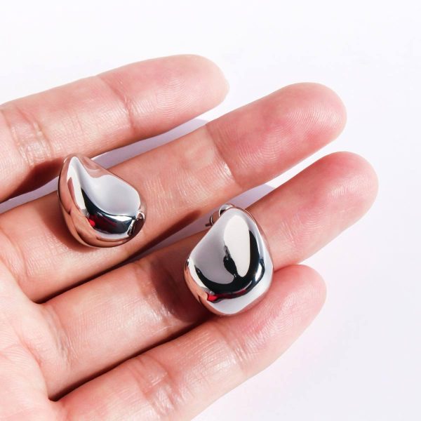 Smooth Organic-Shaped Silver Earrings.