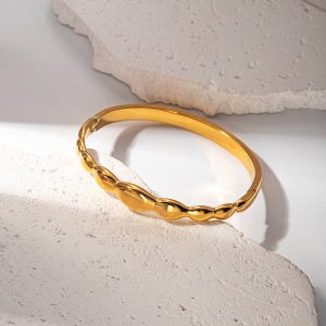 Fluffy Stainless Steel Elegant Bracelet